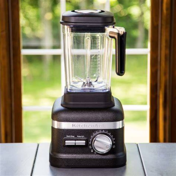 How many watts is a KitchenAid blender
